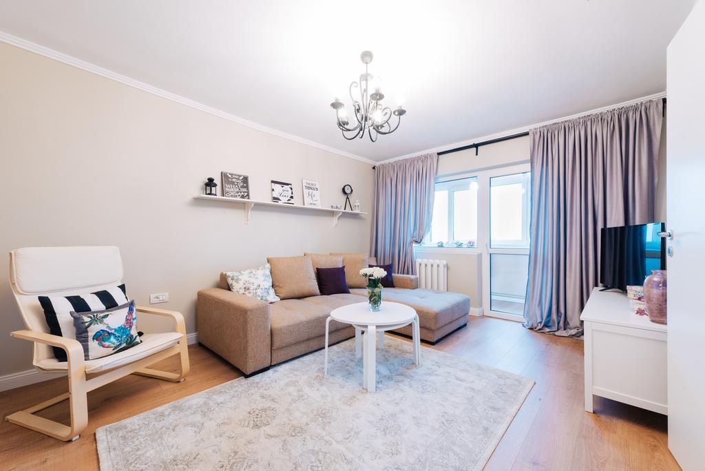 Penthouse Anairam Lägenhet Alba Iulia Exteriör bild